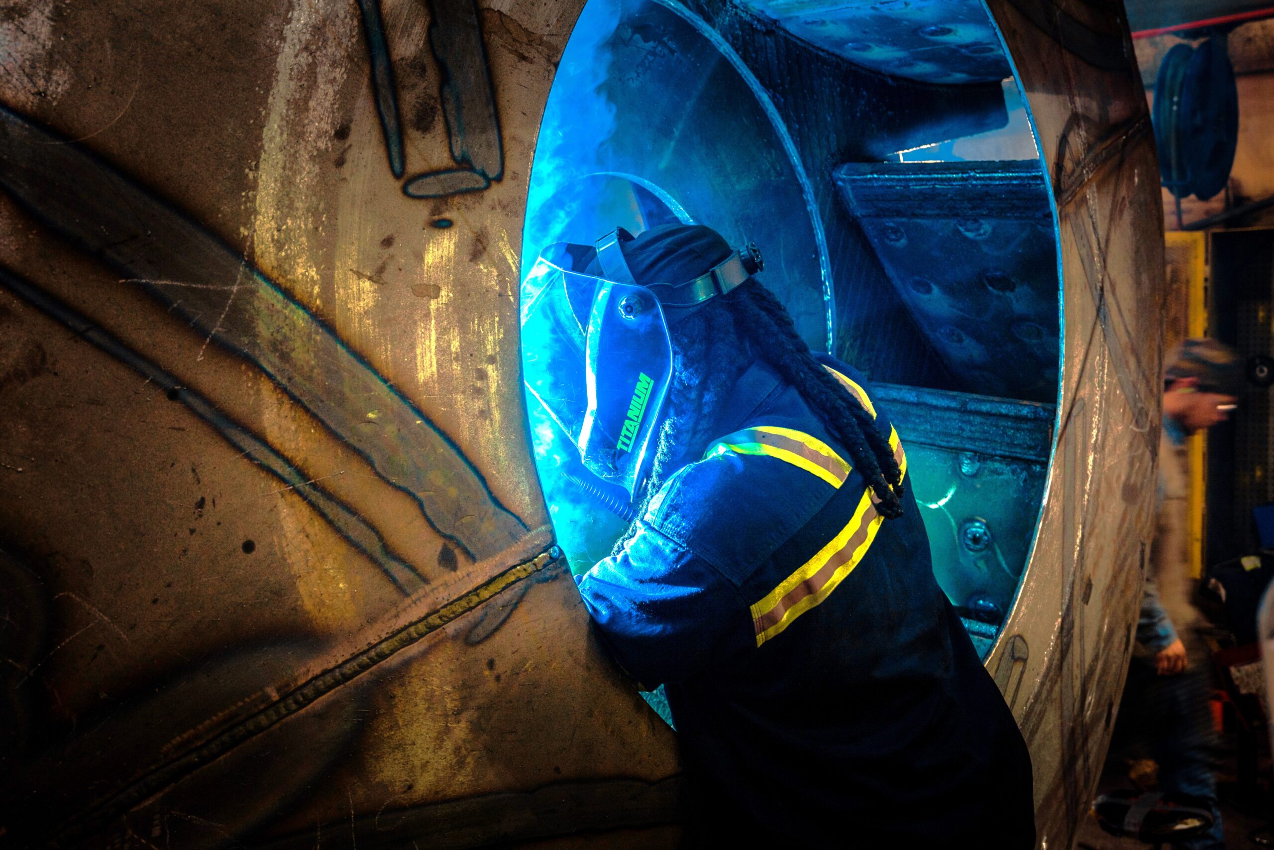 processbarron welder working on ID fan