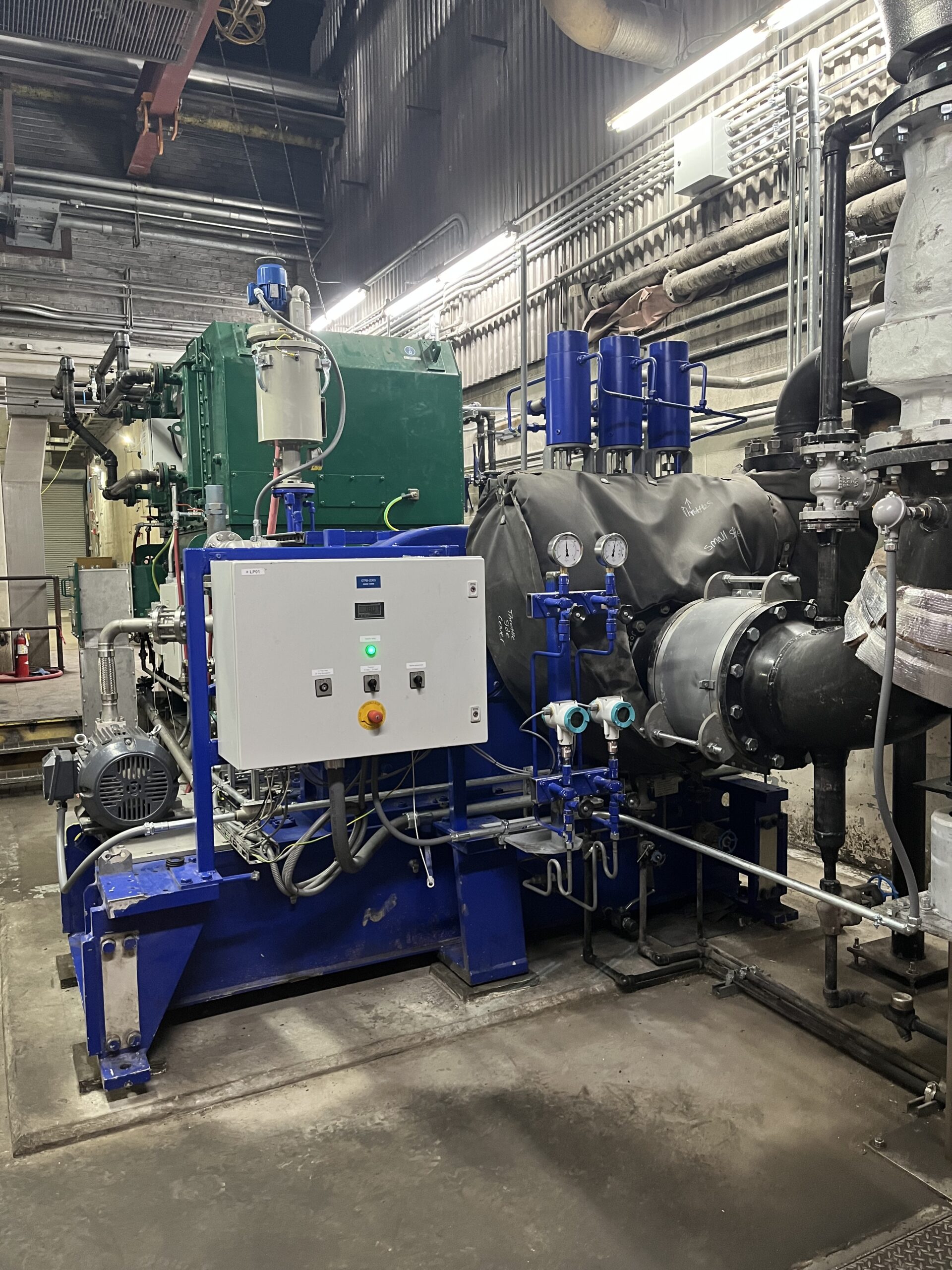 steam turbine generator